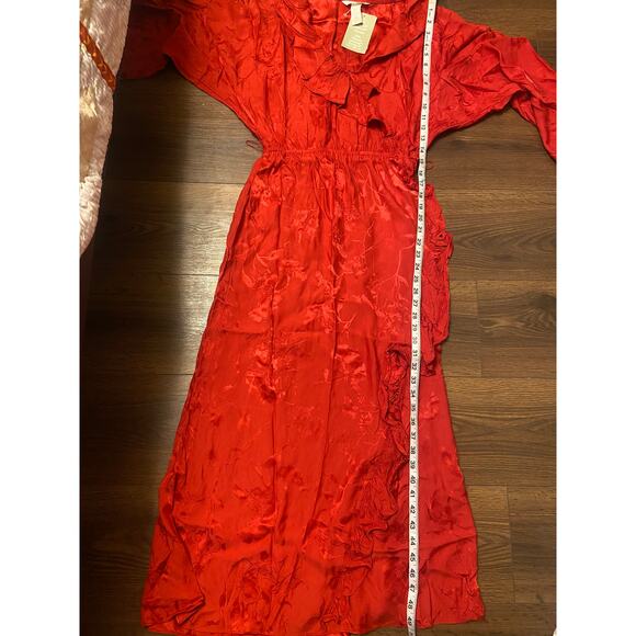 NWT H&M+ Ruffle trimmed red wrap dress sz: S - Picture 9 of 10